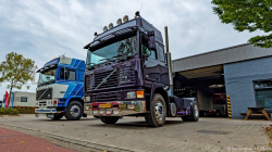 20251019-Tom-Holding-00307